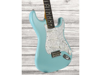 Fender Cory Wong Strat Daphne Blue Edição Limitada Fender Cory Wong Strat Daphne Blue Edição Limitada